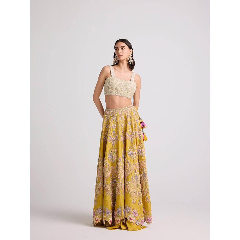 CHANDRIMA Ivory Scallop Textured Crop Top