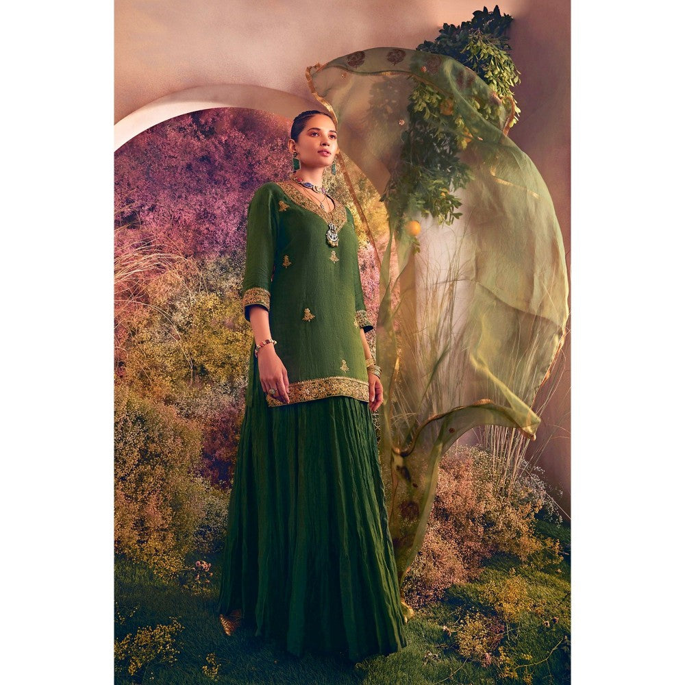 CHARU MAKKAR Green Kurti with Skirt & Dupatta (Set of 3)