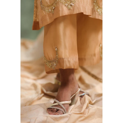 CHARU MAKKAR Beige Mehr Kurta with Pant and Dupatta (Set of 3)