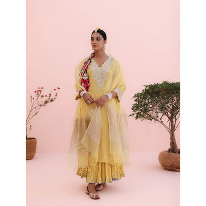 CHARU MAKKAR Mehr Lemon Yellow Kurta with Skirt and Dupatta (Set of 3)