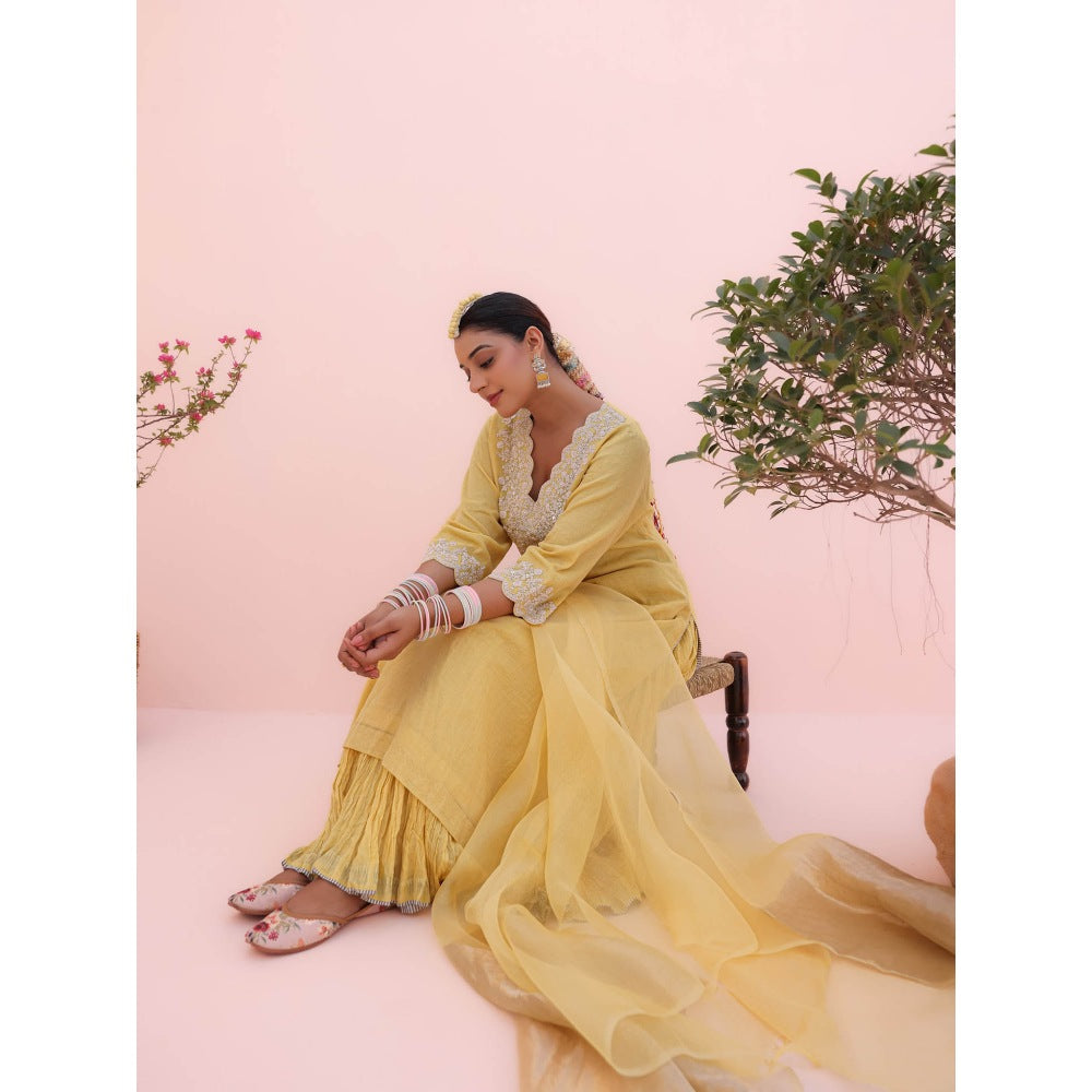 CHARU MAKKAR Mehr Lemon Yellow Kurta with Skirt and Dupatta (Set of 3)
