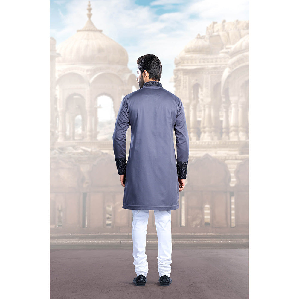 CHAR CHAAND Classic Grey Thread Embroidery Kurta