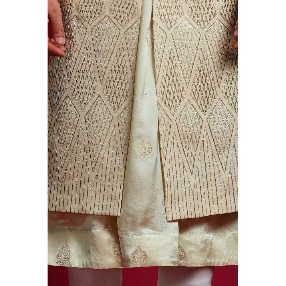 CHAR CHAAND Ivory Majesty Sherwani Set
