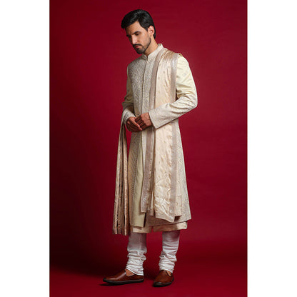 CHAR CHAAND Classic Cream Mughal Aari Embroidery Sherwani Set