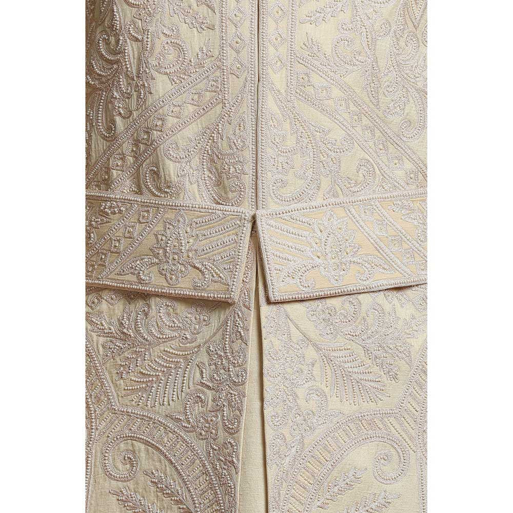 CHAR CHAAND Classic Cream Mughal Aari Embroidery Sherwani Set