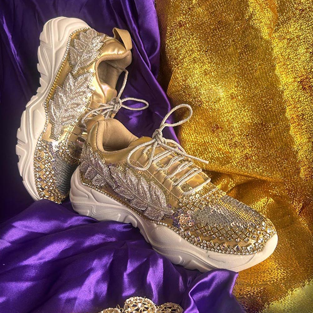 Chal Jooti Royal Gold Silvercrest Sneakers