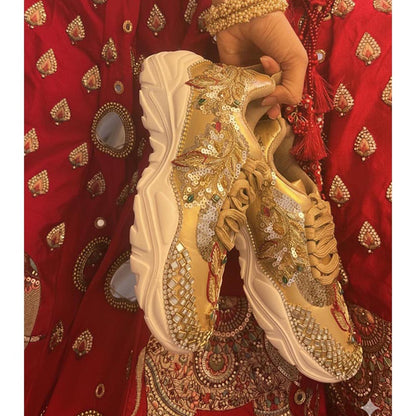 Chal Jooti Ballad Of Colors Gold Sneakers