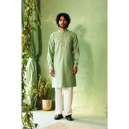 Charkhee Placket Embroidery Mens Kurta with Pyjama