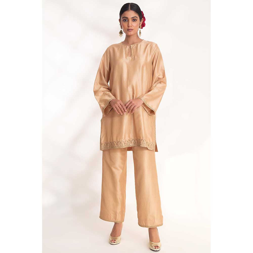 CHHAYA MEHROTRA Beige Aavya Kurti with Pant (Set of 2)