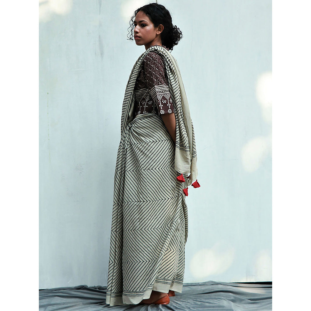 Chidiyaa Kaleidoscope Cotton Saree Fmtm with Unstitched Blouse