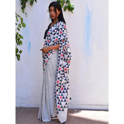 Chidiyaa Vanilla Moon Twilight Sparkle Handblock Printed Mulmul Cotton Saree with Unstitched Blouse
