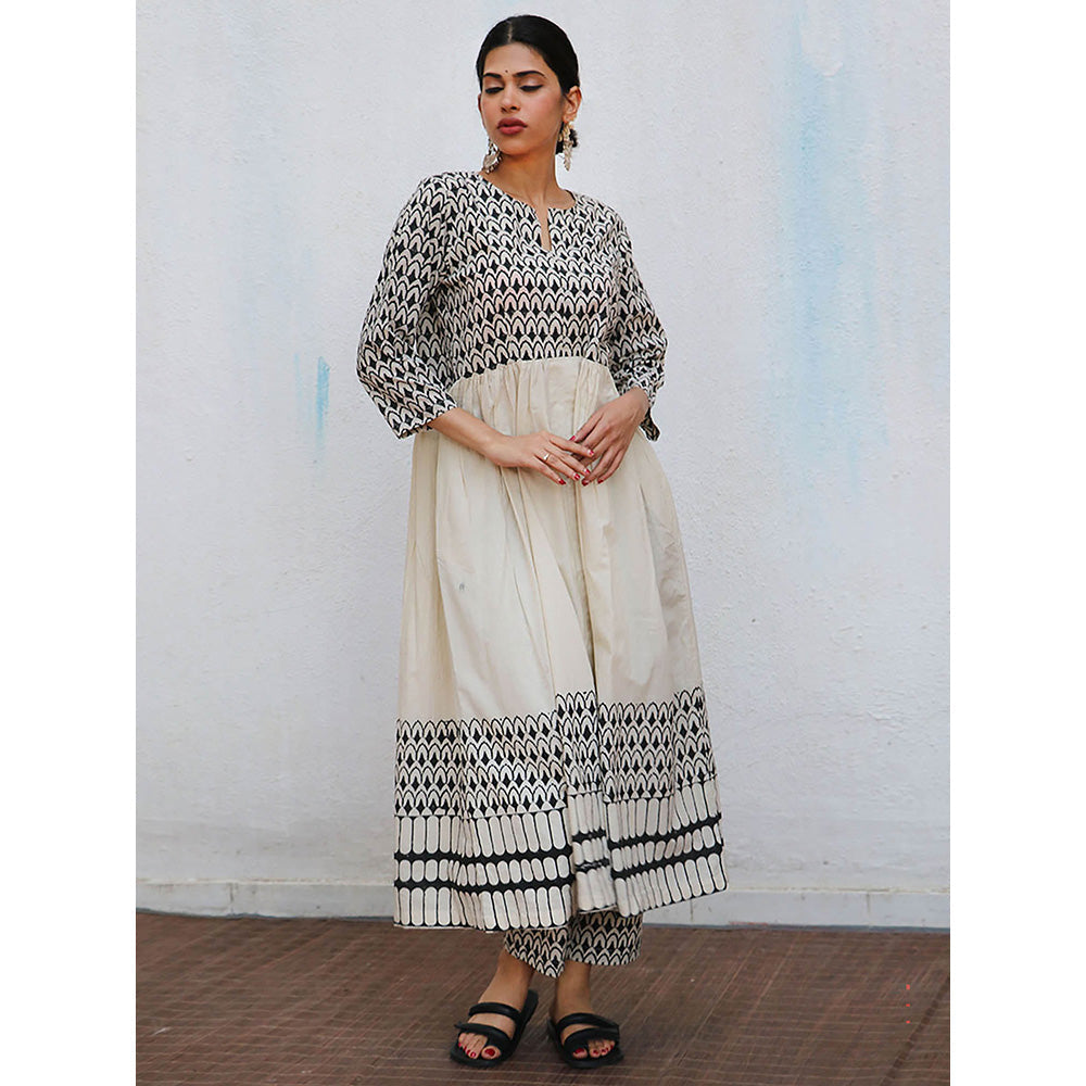 Chidiyaa Nomad Roohi Block printed Kurta with Pant (Set of 2)