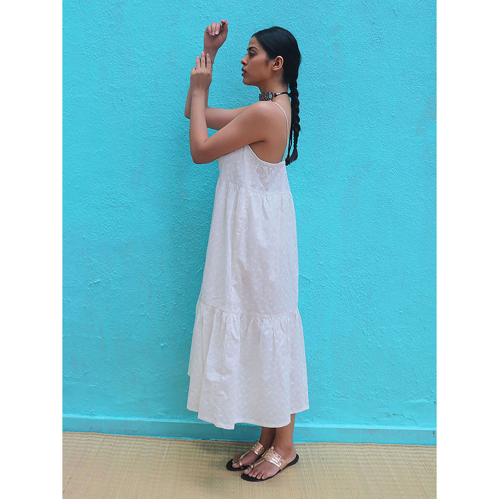 Chidiyaa Safed Abha Cotton Midi Dress