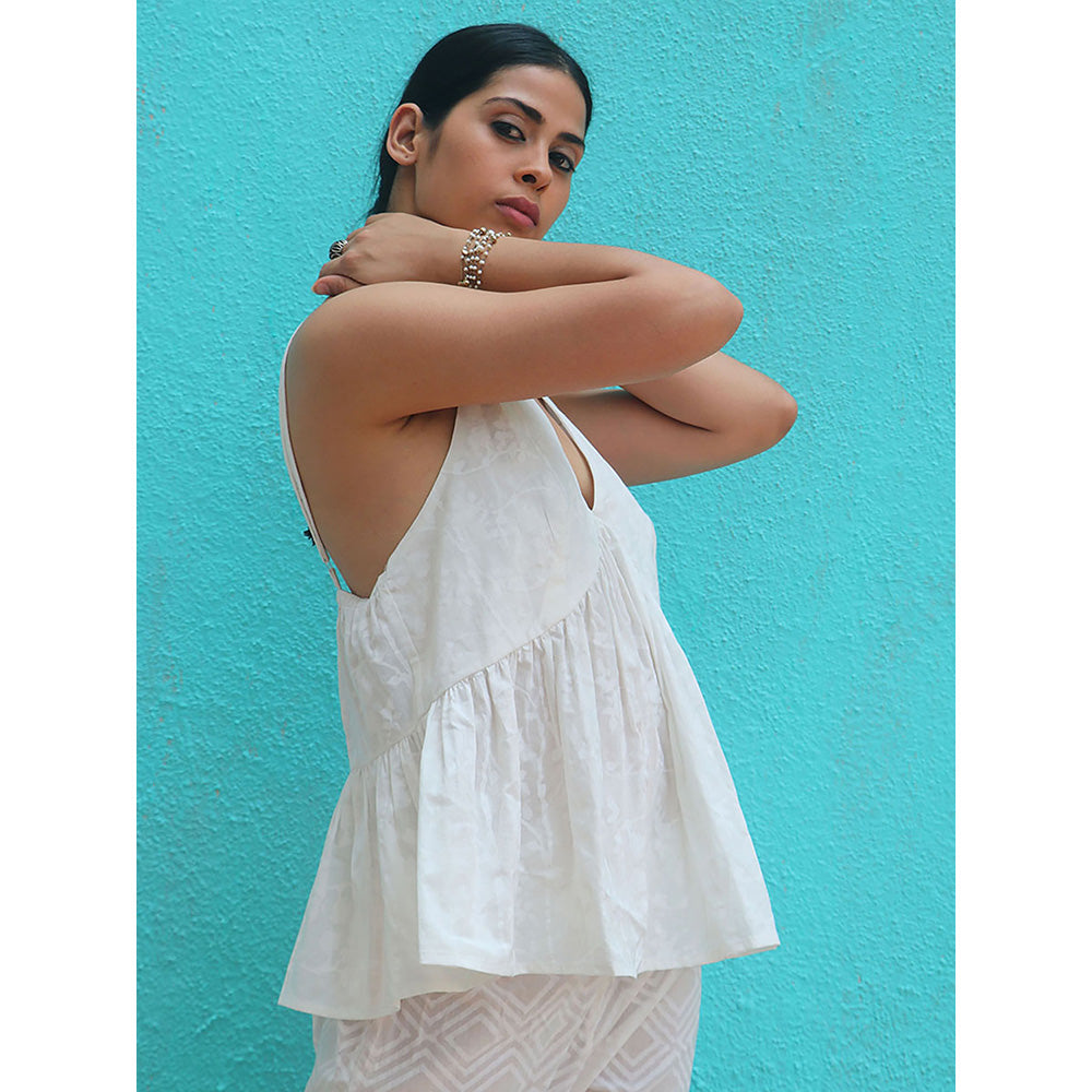 Chidiyaa Safed Kiyara Cotton Top