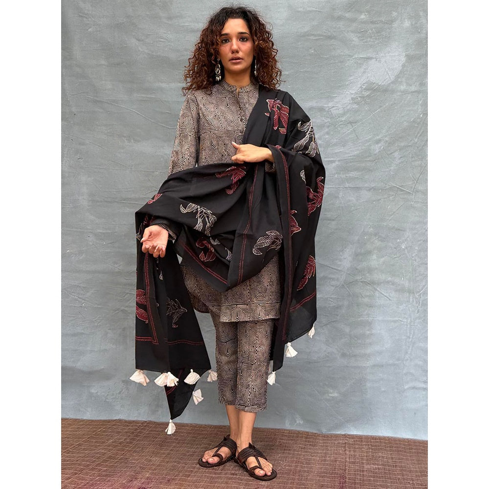 Chidiyaa Black Soil Drifting Through Dawn Printed Cotton Dupatta