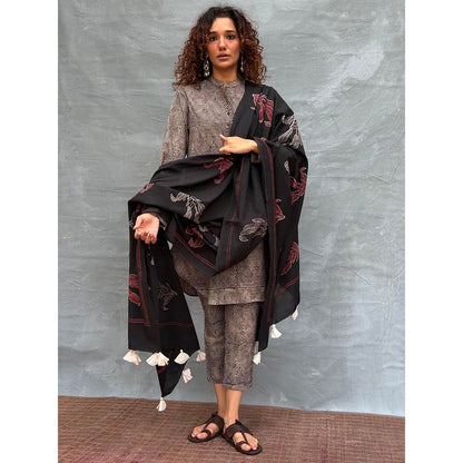 Chidiyaa Black Soil Drifting Through Dawn Printed Cotton Dupatta