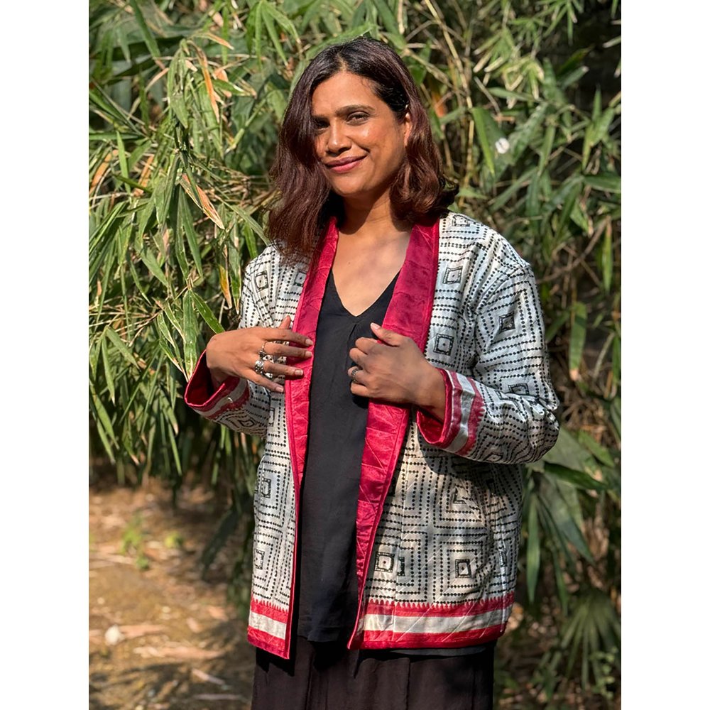 Chidiyaa Multi-Colour Sardi Ki Dhoop Heart Made Mashru Silk Reversible Jacket