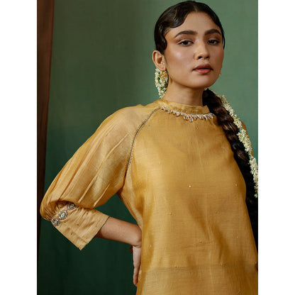 Chokhi Chorri Beige Kurta With Pant Coord (Set of 2)