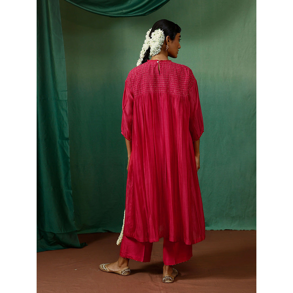 Chokhi Chorri Pink Kurta With Slip And Pant (Set of 3)