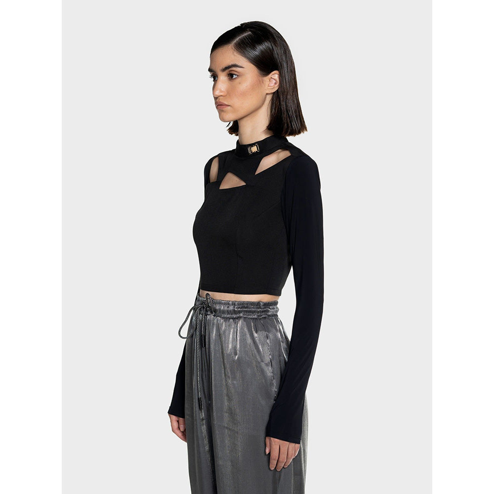 CILVR Women's Black Solid Cut Out Crop Top