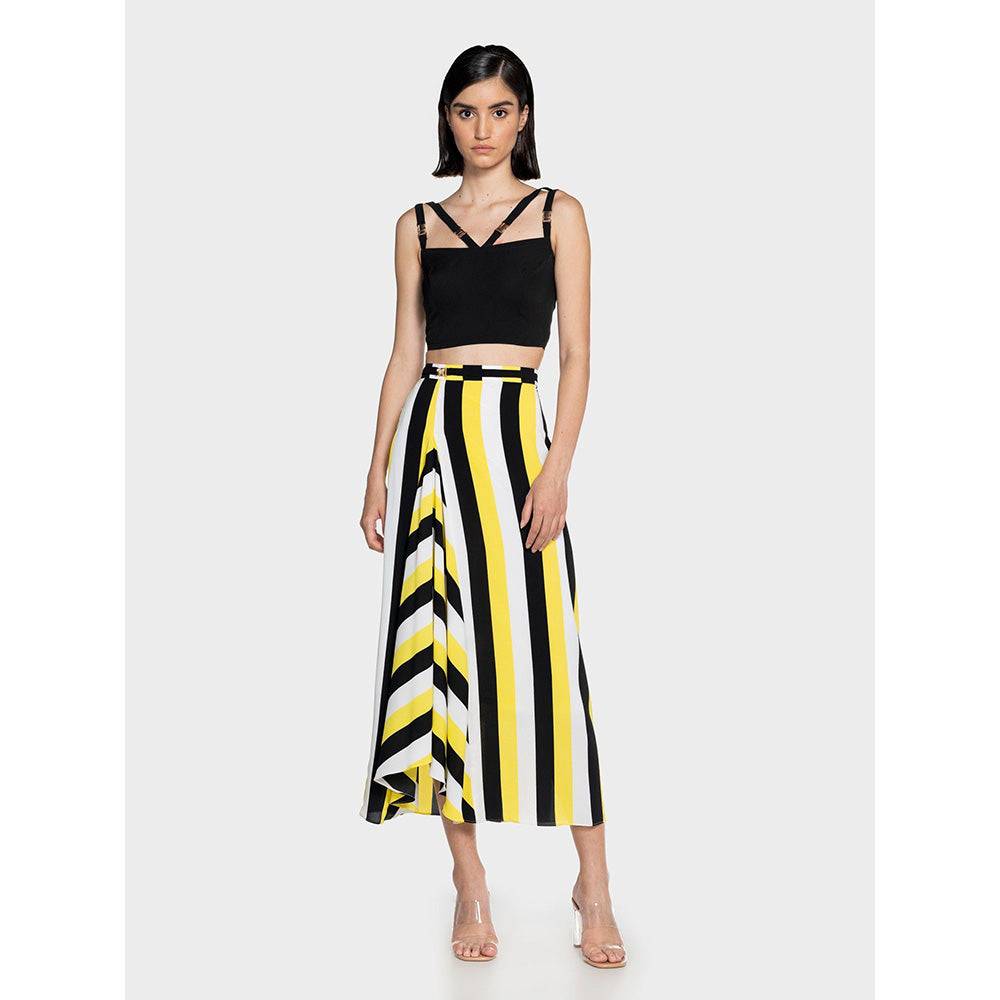 CILVR Women's Black Solid Shoulder Strap Crop Top