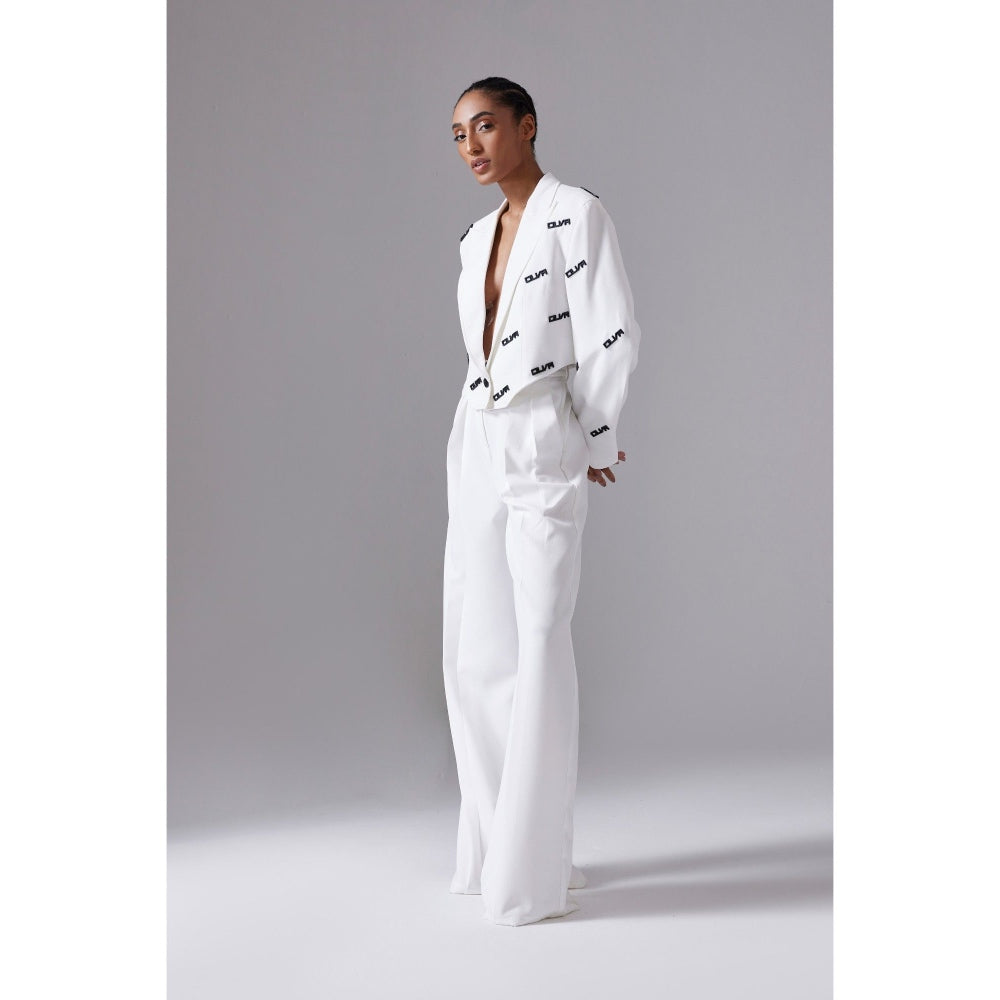 CILVR Women's White Insignia Blazer with Pant (Set of 2)