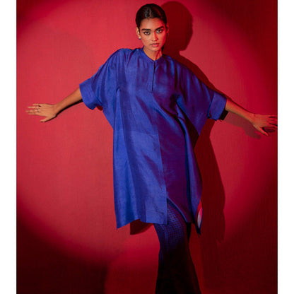 clos Blue Asymmetric Longline Kaftan With Pant (Set of 2)