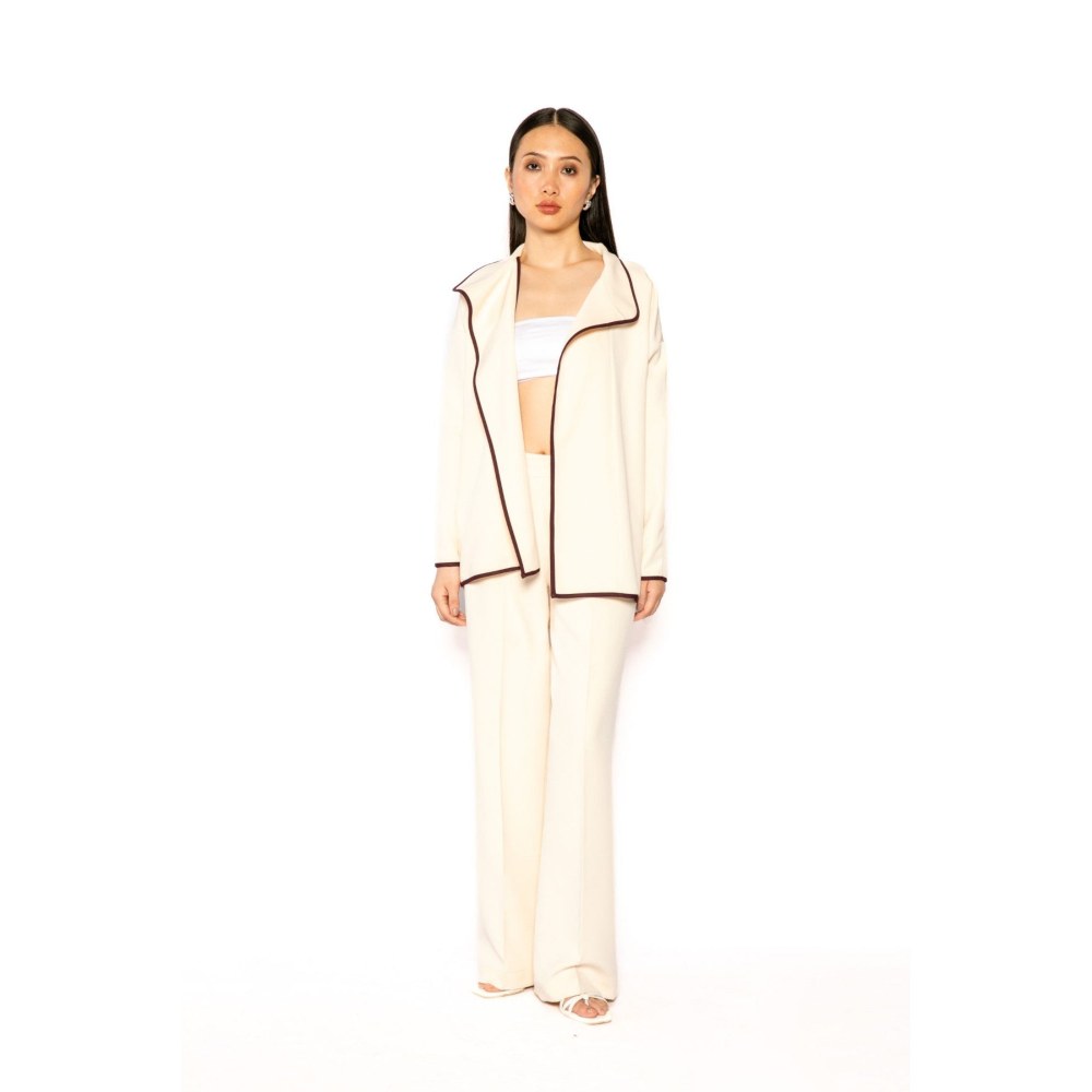 Contemponari Womens The Solid Beige Shrug