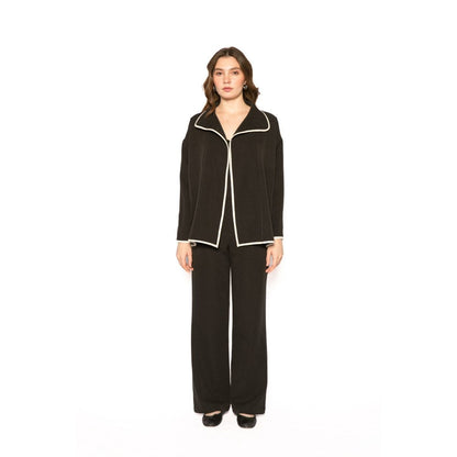 Contemponari Womens The Solid Black Shrug