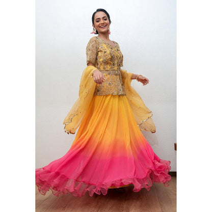 Daatri by meenakshi kakkar Yellow Lehnga with Jacket and Dupatta (Set of 3)