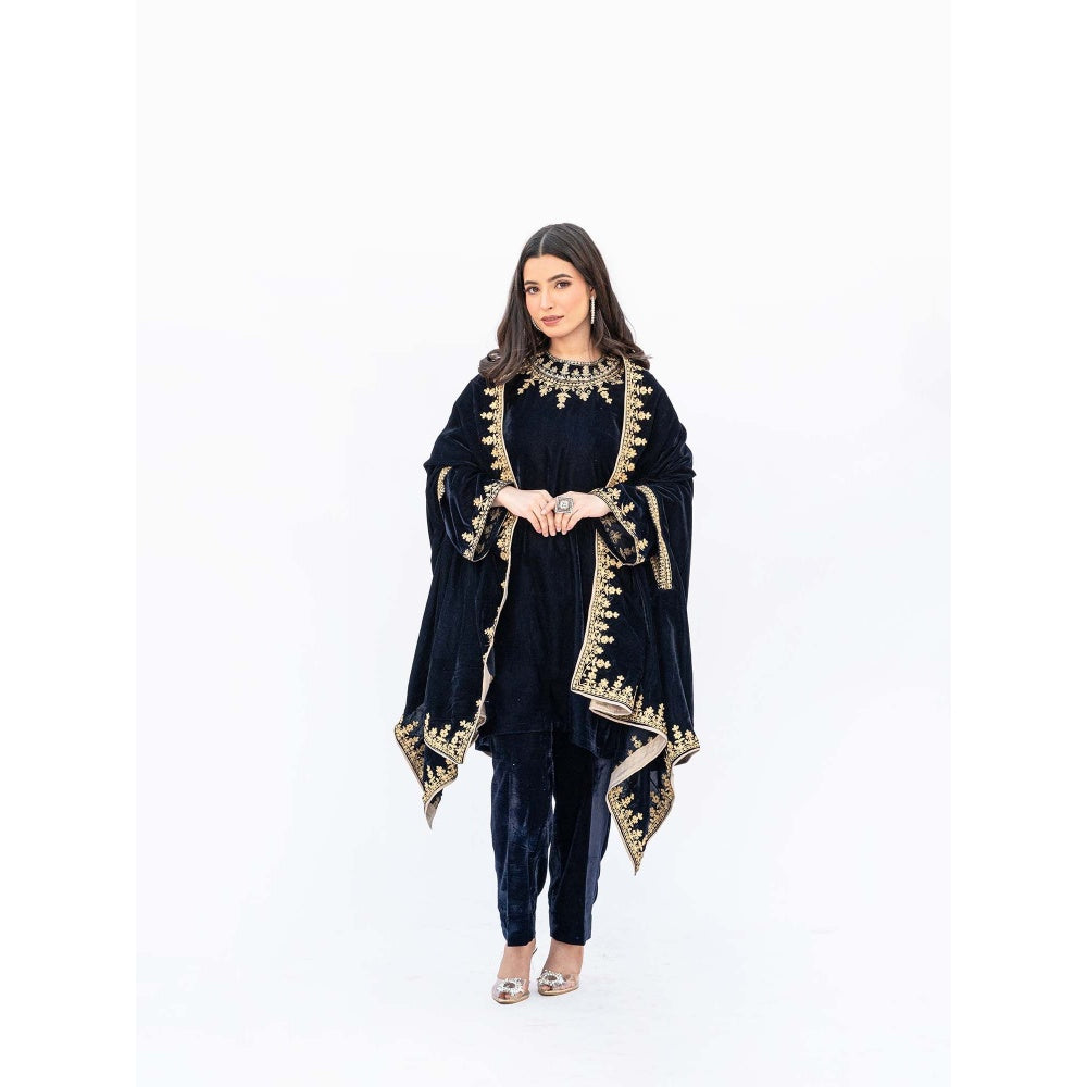 Daljit Sudan Navy Blue Velvet Kurta with Pant and Cape (Set of 3)