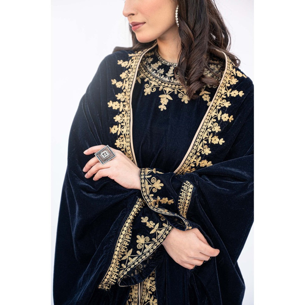 Daljit Sudan Navy Blue Velvet Kurta with Pant and Cape (Set of 3)
