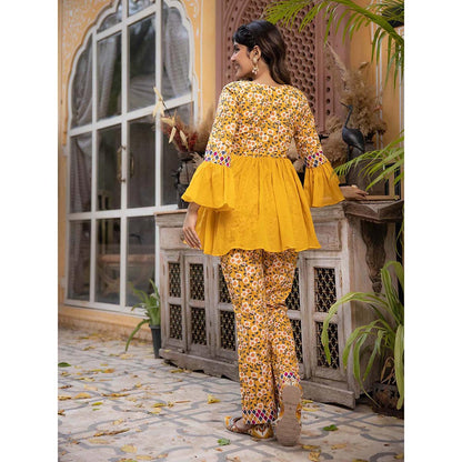 DEASHA INDIA Faria Yellow Cotton Co-Ord (Set of 2)