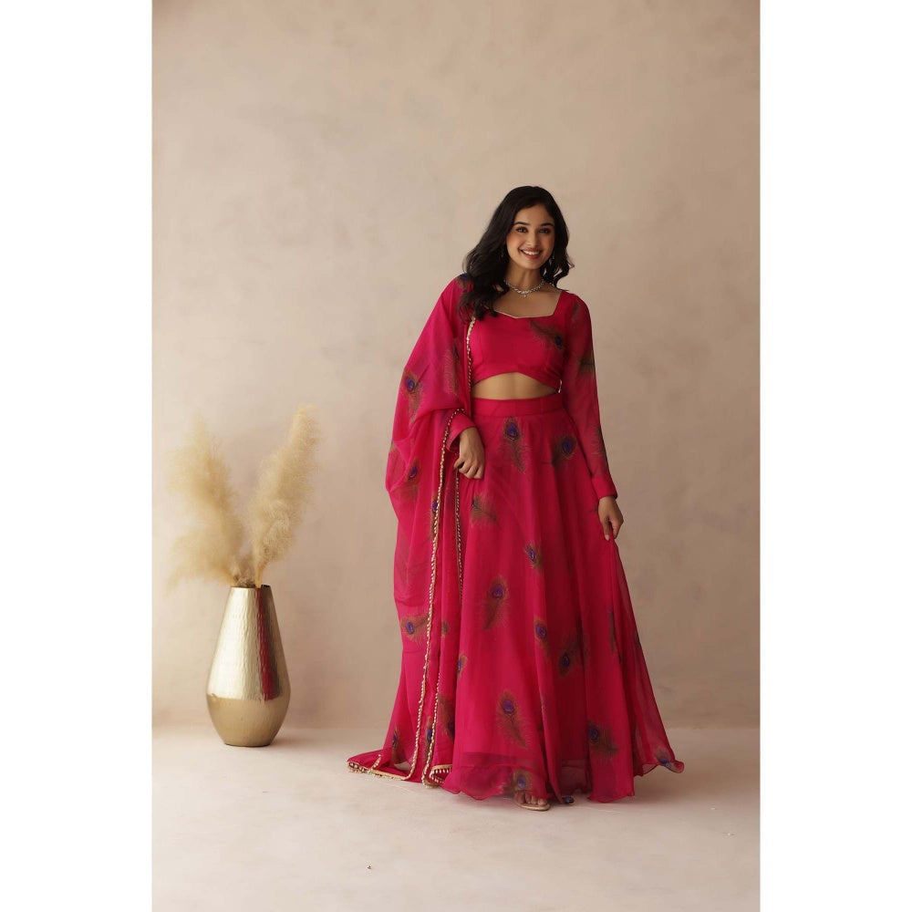 DEASHA INDIA Parina Pink Peacock Feather Lehenga with Blouse and Dupatta (Set of 3)