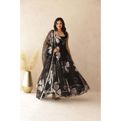 DEASHA INDIA Mahika Black Hand Painted Anarkali with Pant and Dupatta (Set of 3)