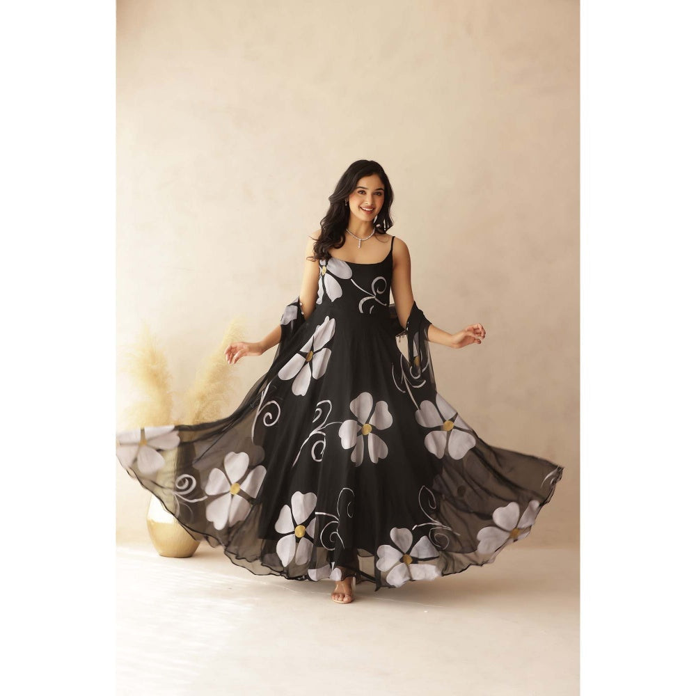 DEASHA INDIA Mahika Black Hand Painted Anarkali with Pant and Dupatta (Set of 3)