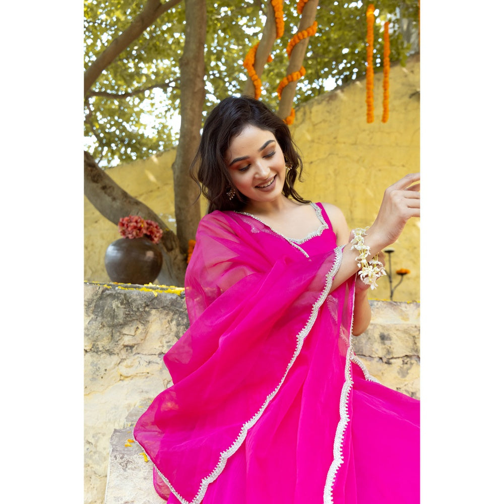 DEASHA INDIA Rani Pink Detailed Lehenga with Blouse and Dupatta (Set of 3)