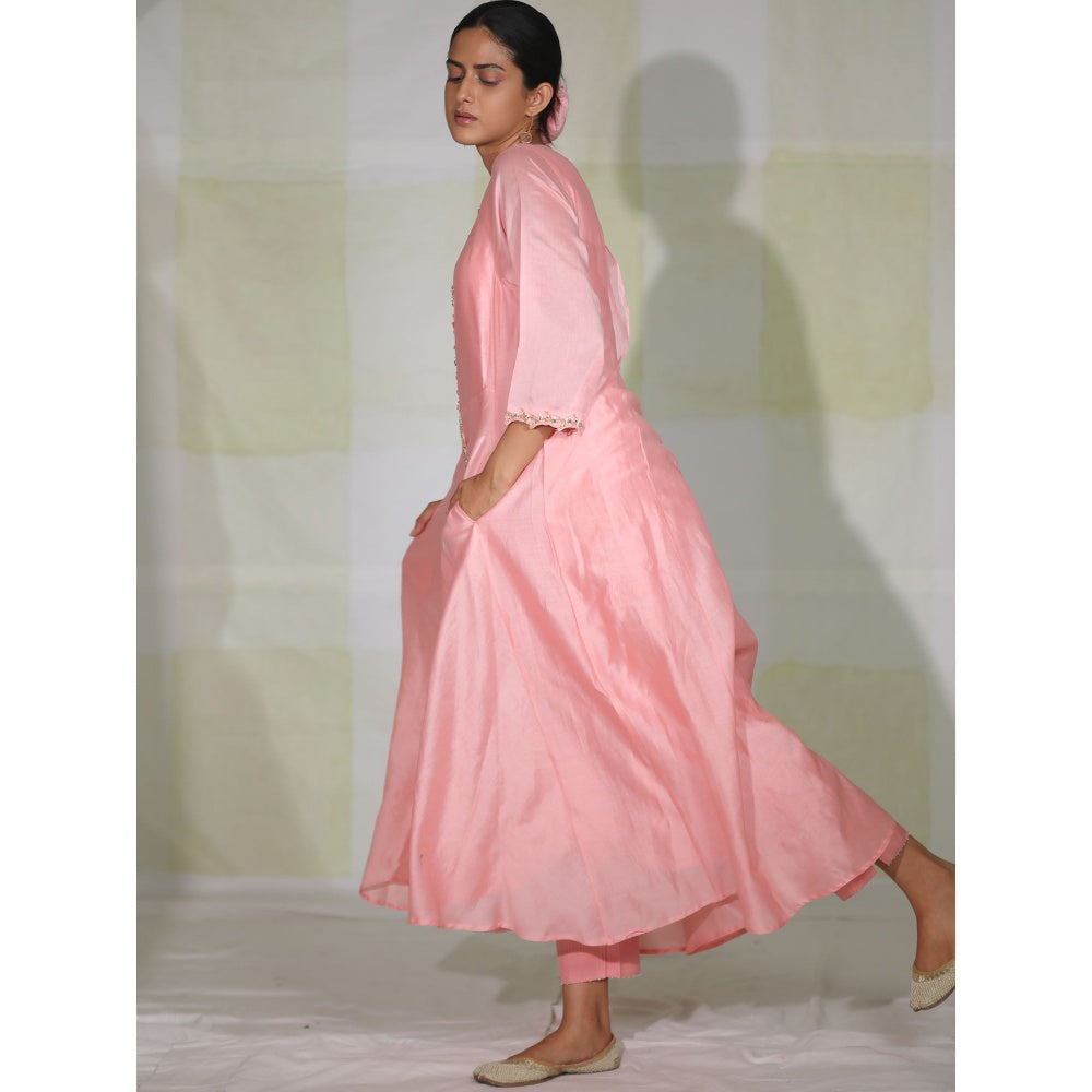 DEEPTHEE Chalk Pink High-Low Pocket Kurta with Pant (Set of 2)