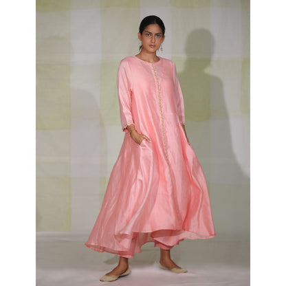 DEEPTHEE Chalk Pink High-Low Pocket Kurta with Pant (Set of 2)