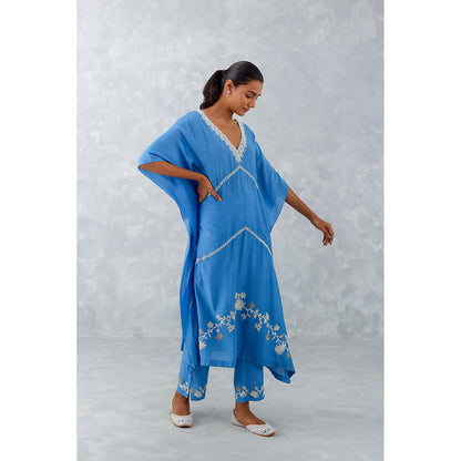 Devnaagri Ice Blue Embroidered Muslin Kaftan (Set of 2)
