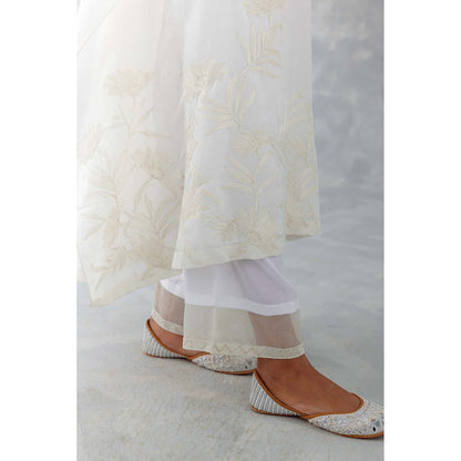 Devnaagri Ivory Embroidered Cotton Silk Satin Kaftan (Set of 3)