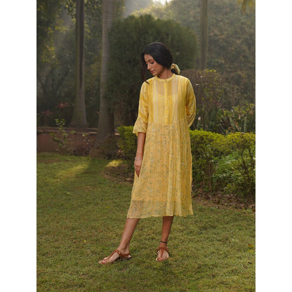 Dhaari by Deepika Handwoven Dress with Hand Paint & Kantha Embroidery with French Knots