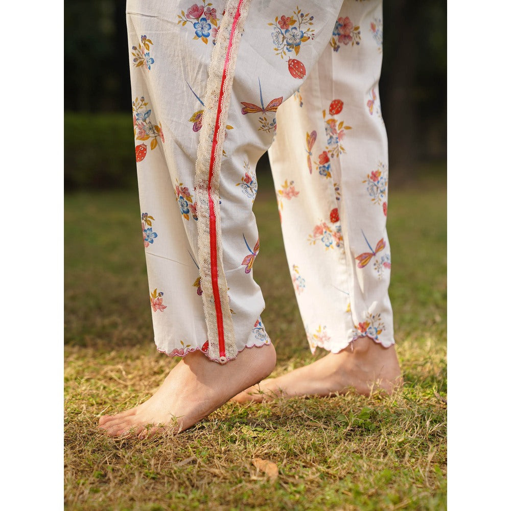 Dhaari by Deepika Handwoven Cotton Pants with Scallop At Hem & Hand Painted Details