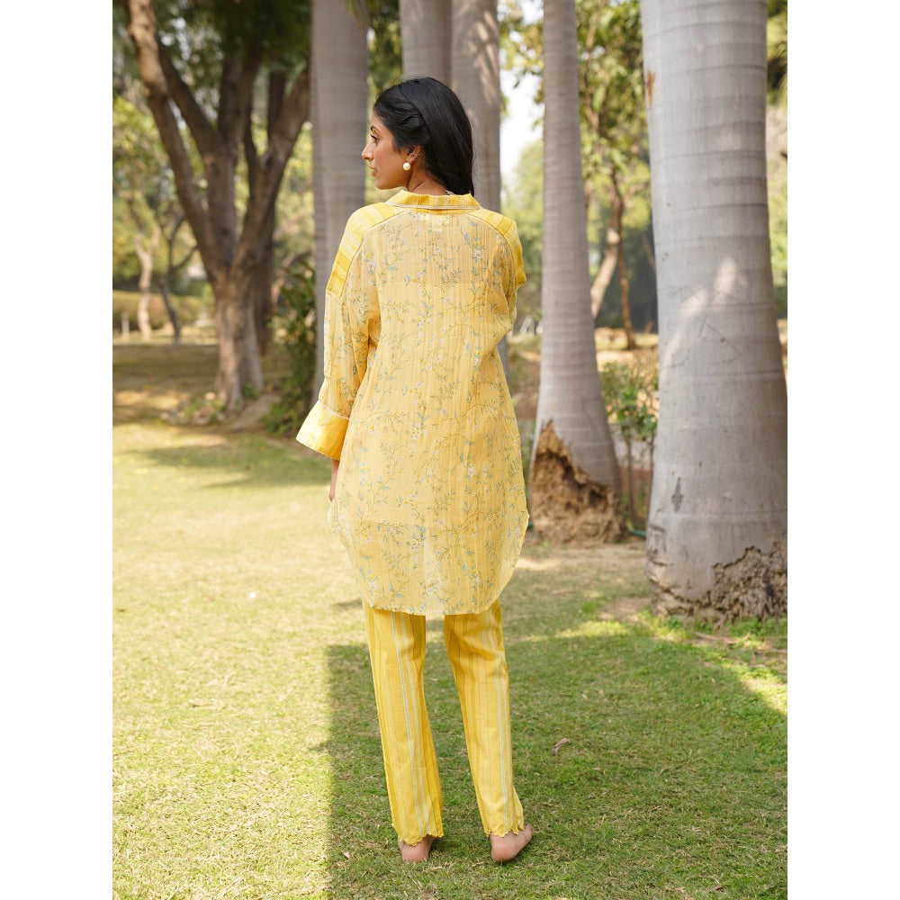 Dhaari by Deepika Handwoven Cotton Silk Shirt with Hand Painted & Lace Details