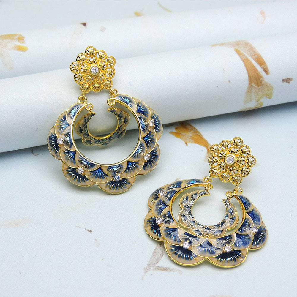 Divino The Blue Velvet Box Danglers