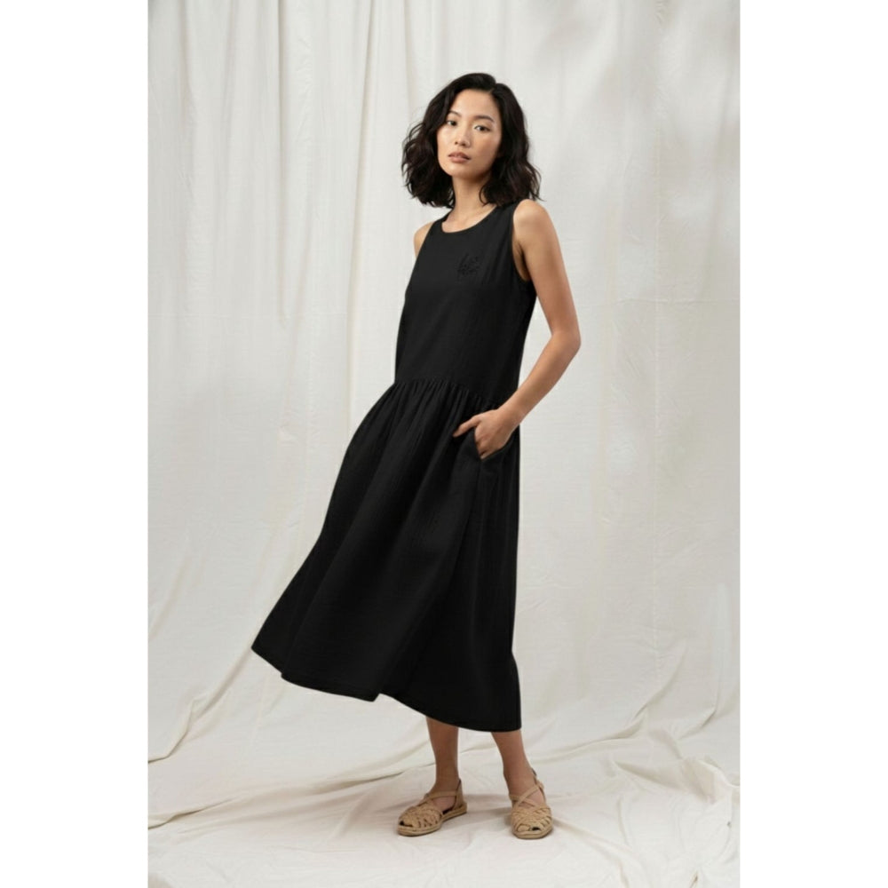 Doodlage Susan Black Midi Dress