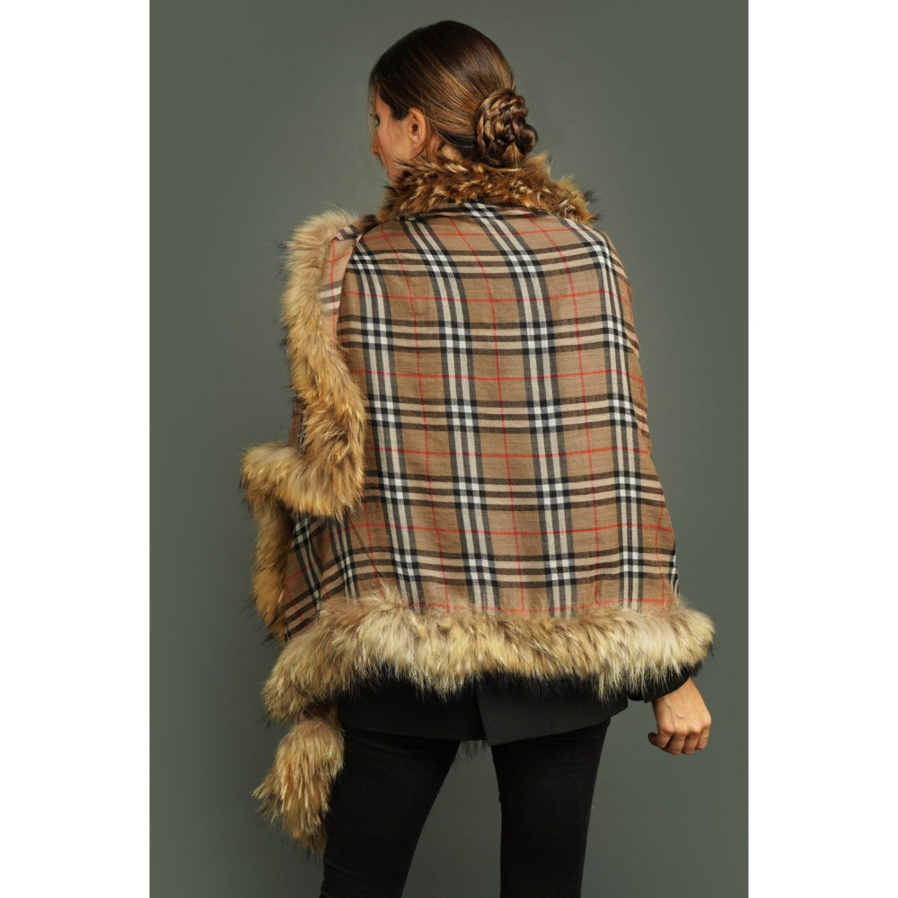 Dusala India Pashmina Brown Fur Border Stole In Checks Design
