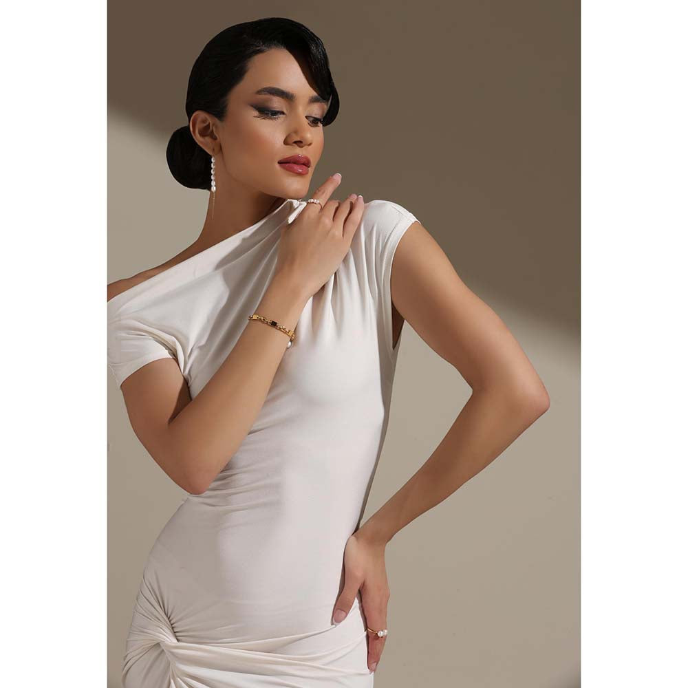 Dusala India White Minimalist Radiance Bracelet