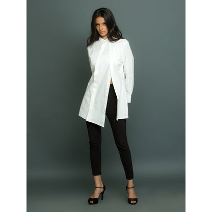 Echke Top with Flap Feature