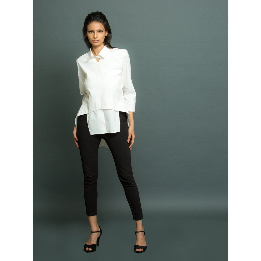 Echke Collared Top